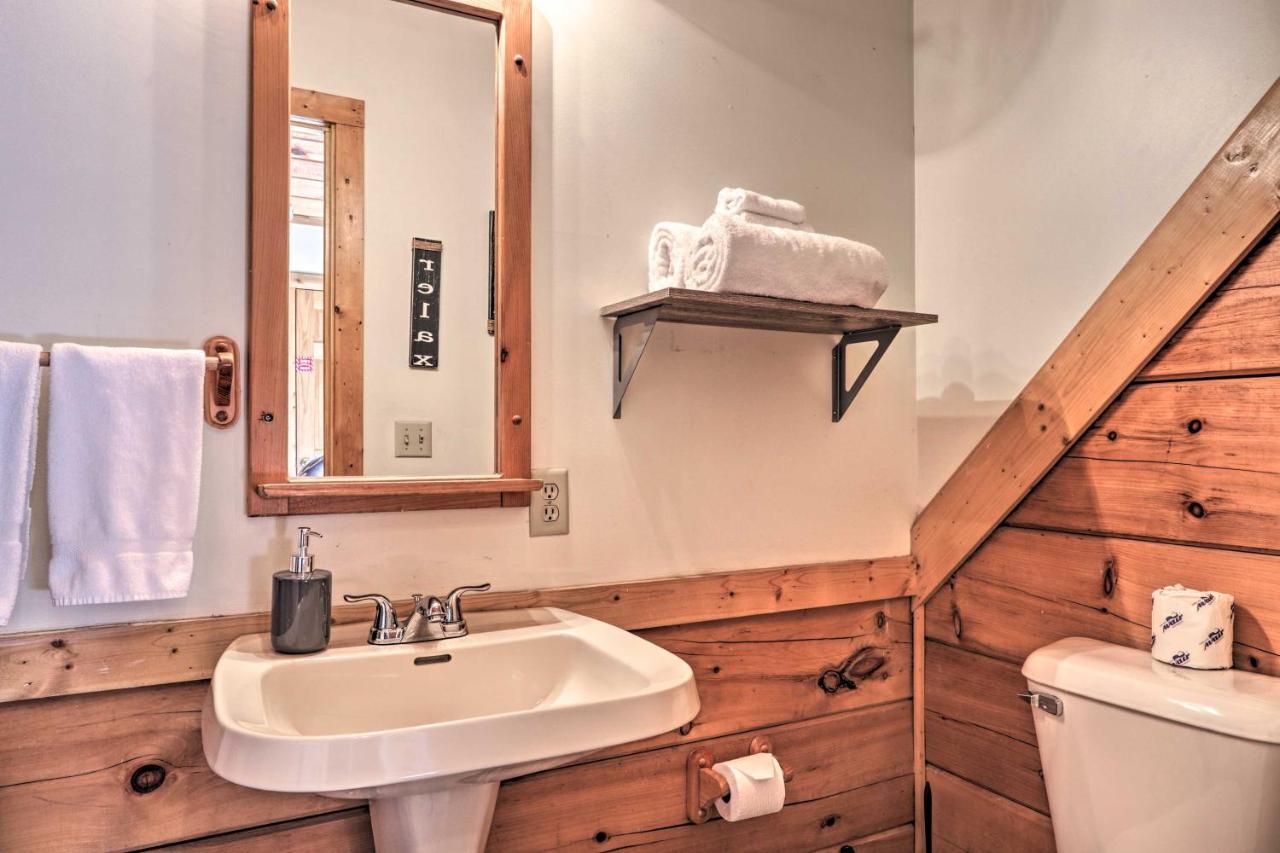 Cozy Cabin With Hot Tub In The Heart Of Pigeon Forge Villa Eksteriør billede