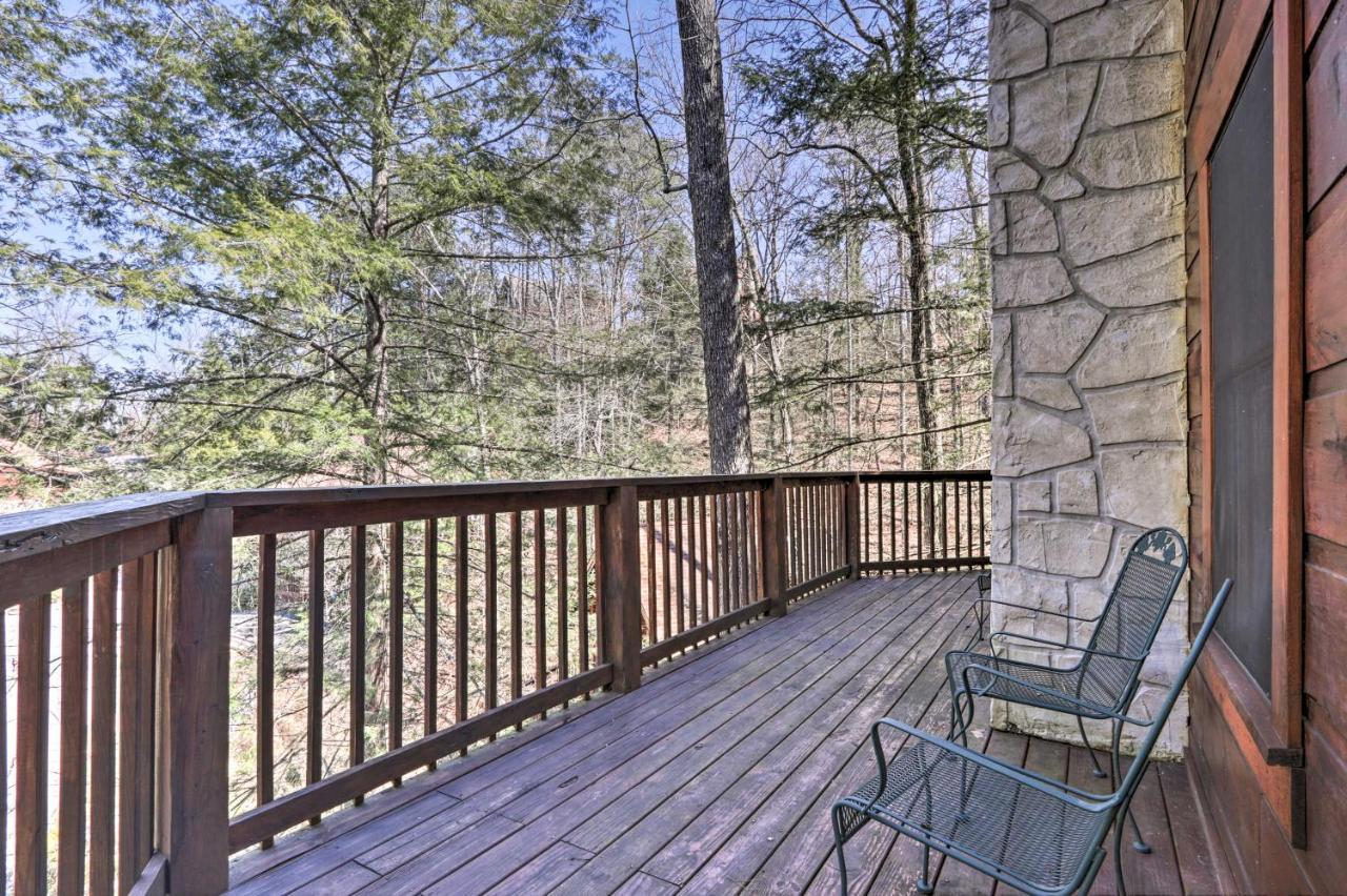 Cozy Cabin With Hot Tub In The Heart Of Pigeon Forge Villa Eksteriør billede
