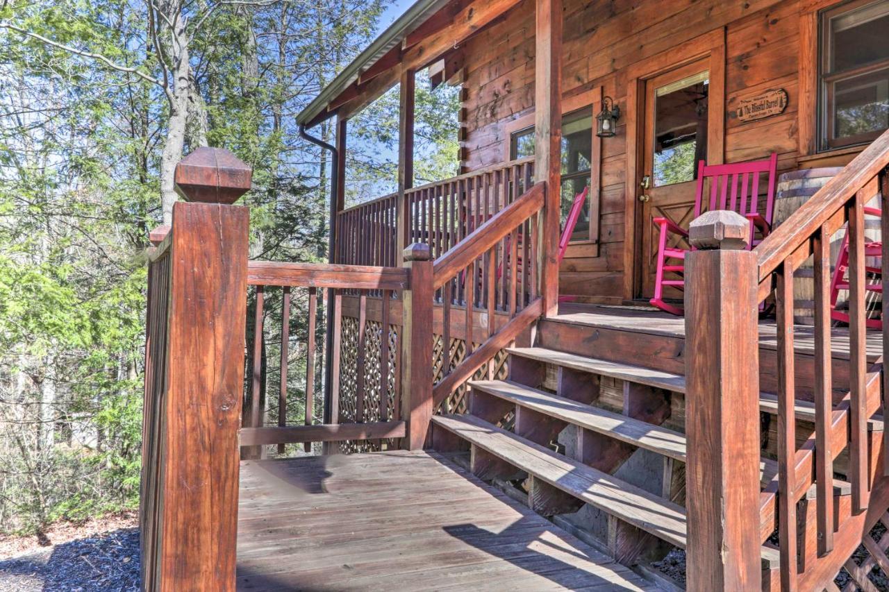 Cozy Cabin With Hot Tub In The Heart Of Pigeon Forge Villa Eksteriør billede
